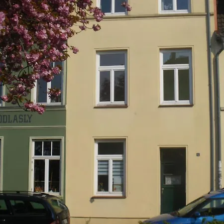 In Mit Garten By Interhome Wißmar
